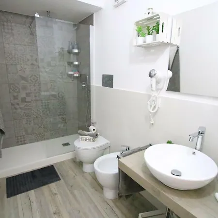 Sudduyene House Apartment