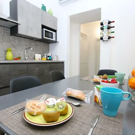 Apartment Sudduyene House